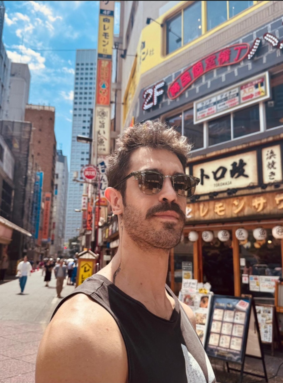 Screenshot 20251223 000627 Opera