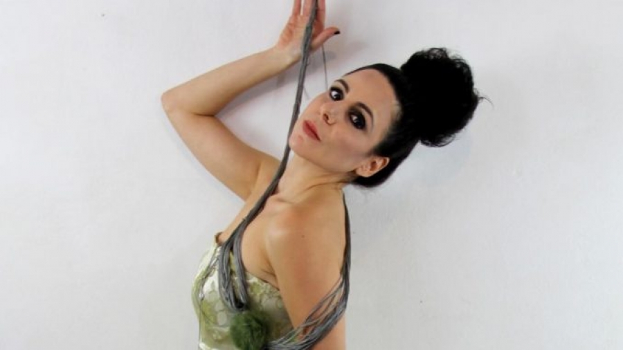 cdfa54053805c4a7f07a2686eb2f2fc9 XL