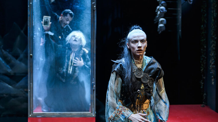 tourado sto theatro odou kefallinias11