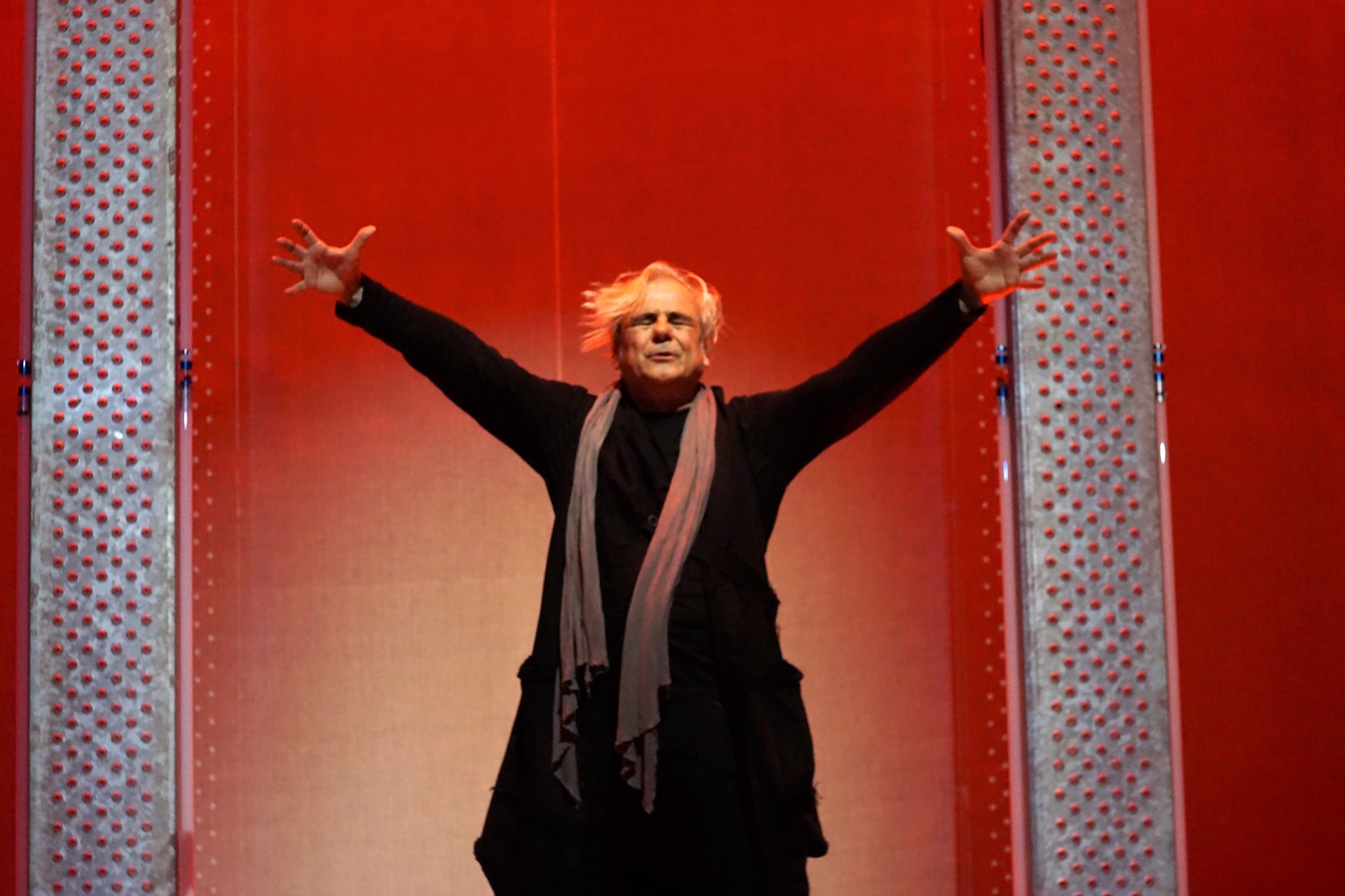 ΜΙΑ ΗΛΙΑΔΑ 4