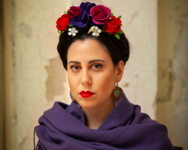 &Sigma;&upsilon;&nu;έ&nu;&tau;&epsilon;&upsilon;&xi;&eta; &tau;&eta;&sigmaf;  &Chi;&alpha;&rho;ά&sigmaf; &Nu;&iota;&kappa;&omicron;&lambda;ά&omicron;&upsilon; &sigma;&tau;&omicron; &theta;έ&alpha;&tau;&rho;&omicron;.gr &mu;&epsilon; &alpha;&phi;&omicron;&rho;&mu;ή &tau;&eta;&nu; &pi;&alpha;&rho;ά&sigma;&tau;&alpha;&sigma;&eta; "Frida Kahlo, M&epsilon; &Sigma;&pi;&alpha;&sigma;&mu;έ&nu;&alpha; &Phi;&tau;&epsilon;&rho;ά" &tau;&omicron;&upsilon; &Alpha;&nu;&delta;&rho;έ&alpha; &Zeta;&alpha;&phi;&epsilon;ί&rho;&eta; &alpha;&pi;ό &tau;&eta;&nu; &Theta;&epsilon;&alpha;&tau;&rho;&iota;&kappa;ή &Omicron;&mu;ά&delta;&alpha; 2510 &sigma;&tau;&omicron; &Mu;&pi;ά&gamma;&kappa;&epsilon;&iota;&omicron;&nu;.