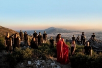 &Epsilon;ί&delta;&alpha;&mu;&epsilon; &tau;&eta;&nu; &laquo;Ά&nu;&omicron;&iota;&xi;&eta;&raquo; &tau;&omicron;&upsilon; &Delta;. &Pi;&lambda;&alpha;&beta;&omicron;ύ&kappa;&omicron;&upsilon; &sigma;&tau;&omicron; VAULT