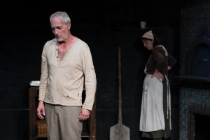 &laquo;&Epsilon;ί&kappa;&omicron;&sigma;&iota; έ&xi;&iota; &kappa;&alpha;&iota; &mu;ί&alpha;...&raquo; &tau;&omicron;&upsilon; &Mu;&alpha;&xi;ί&mu; &Gamma;&kappa;ό&rho;&kappa;&iota;  &alpha;&pi;ό 26 &Iota;&alpha;&nu;&omicron;&upsilon;&alpha;&rho;ί&omicron;&upsilon; έ&omega;&sigmaf; &kappa;&alpha;&iota; 3 &Alpha;&pi;&rho;&iota;&lambda;ί&omicron;&upsilon;