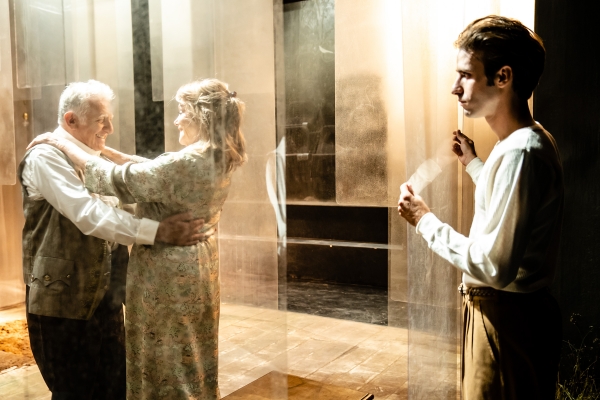 2&omicron;&sigmaf; &chi;&rho;ό&nu;&omicron;&sigmaf; O N&eta;&lambda; &sigma;&tau;&omicron; &Theta;έ&alpha;&tau;&rho;&omicron; &omicron;&delta;&omicron;ύ &Kappa;&epsilon;&phi;&alpha;&lambda;&lambda;&eta;&nu;ί&alpha;&sigmaf;