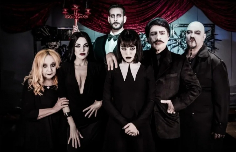 &Epsilon;ί&delta;&alpha;&mu;&epsilon; &tau;&eta;&nu; &pi;&alpha;&rho;ά&sigma;&tau;&alpha;&sigma;&eta; &Omicron;&iota;&kappa;&omicron;&gamma;έ&nu;&epsilon;&iota;&alpha; Addams &sigma;&tau;&omicron; &Theta;έ&alpha;&tau;&rho;&omicron; &Beta;έ&mu;&pi;&omicron;