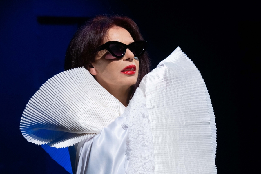 Πρεμιέρα 26 Νοεμβρίου - Ο ουρανός κατακόκκινος, ο δικός μου χειμώνας  στο Θέατρο Μικρός Κεραμεικός