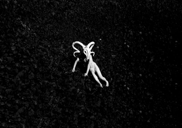 &Epsilon;ί&delta;&alpha;&mu;&epsilon; &tau;&omicron; HOMEWARD M&iota;&alpha; &Tau;&epsilon;&rho;&alpha;&tau;ώ&delta;&eta;&sigmaf; &Omicron;&upsilon;&tau;&omicron;&pi;ί&alpha; &sigma;&tau;&omicron; IMK.