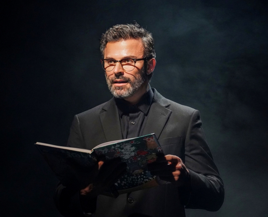 2&omicron;&sigmaf; &chi;&rho;ό&nu;&omicron;&sigmaf; "&Omicron; &Alpha;&Rho;&Chi;&Iota;&Tau;&Epsilon;&Kappa;&Tau;&Omega;&Nu;" &tau;&eta;&sigmaf; &Phi;ώ&phi;&eta;&sigmaf; &Tau;&rho;έ&zeta;&omicron;&upsilon;