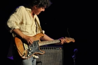 &Pi;&alpha;&rho;&epsilon;&upsilon;&rho;&epsilon;&theta;ή&kappa;&alpha;&mu;&epsilon; &sigma;&tau;&eta;&nu; &epsilon;&kappa;&delta;ή&lambda;&omega;&sigma;&eta;  &tau;&omicron; &omicron;&iota;&kappa;&epsilon;ί&omicron; &sigma;&kappa;&omicron;&tau;ά&delta;&iota;...electrified &sigma;&tau;&omicron; bios.