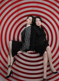 &ldquo;Contractions&rdquo; &Alpha;&Pi;&Omicron; 4 &Phi;&Epsilon;&Beta;&Rho;&Omicron;&Upsilon;&Alpha;&Rho;&Iota;&Omicron;&Upsilon; &Sigma;&Tau;&Omicron; &Theta;&Epsilon;&Alpha;&Tau;&Rho;&Omicron; &Mu;&Iota;&Kappa;&Rho;&Omicron; &Alpha;&Nu;&Epsilon;&Sigma;&Iota;&Sigma;