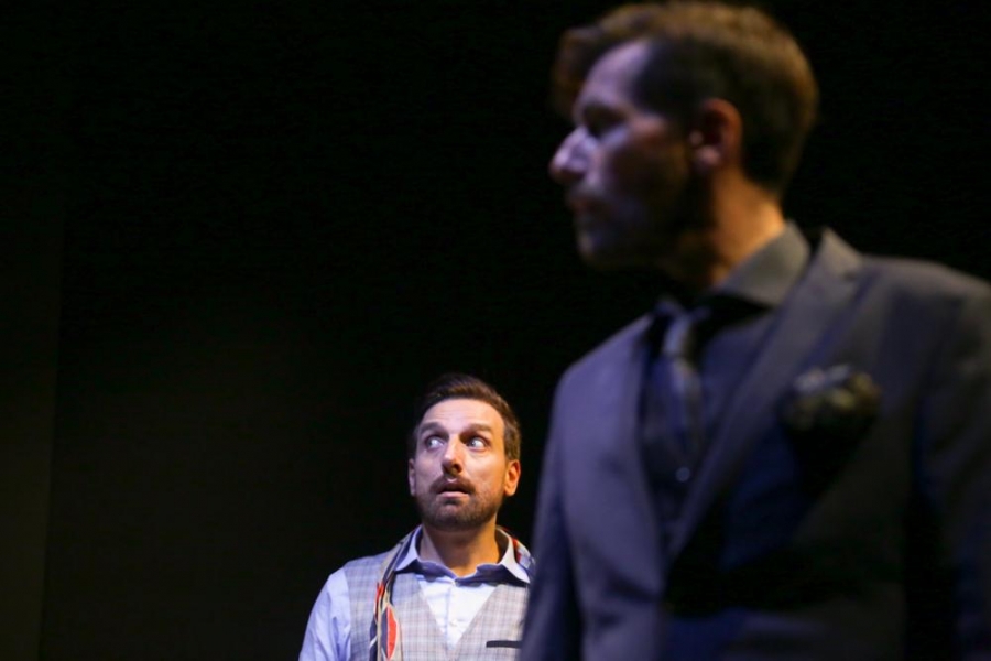 &Epsilon;ί&delta;&alpha;&mu;&epsilon; &tau;&omicron; &Pi;&alpha;&lambda;έ&rho;&mu;&omicron; &sigma;&tau;&omicron; &theta;έ&alpha;&tau;&rho;&omicron; &Delta;&rho;ό&mu;&omicron;&sigmaf;.