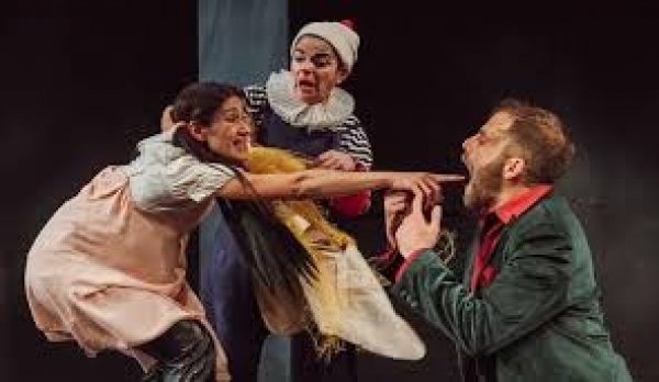 &Epsilon;ί&delta;&alpha;&mu;&epsilon; &tau;&omicron; &Nu;&tau;&omicron;&nu; &Zeta;&omicron;&upsilon;ά&nu;, &sigma;&tau;&omicron; &Theta;έ&alpha;&tau;&rho;&omicron; &Sigma;&eta;&mu;&epsilon;ί&omicron;.