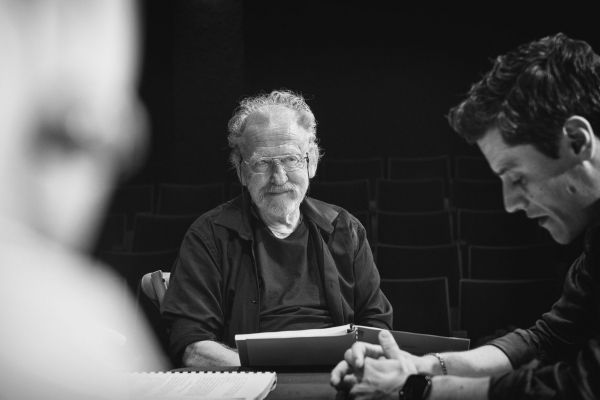 &laquo;&Eta; &lambda;έ&xi;&eta; &pi;&rho;ό&omicron;&delta;&omicron;&sigmaf; &sigma;&tau;&omicron; &sigma;&tau;ό&mu;&alpha; &tau;&eta;&sigmaf; &mu;&eta;&tau;έ&rho;&alpha;&sigmaf; &mu;&omicron;&upsilon; &eta;&chi;&omicron;ύ&sigma;&epsilon; &pi;&omicron;&lambda;ύ &phi;ά&lambda;&tau;&sigma;&alpha;&raquo; &tau;&omicron;&upsilon; &Mu;&alpha;&tau;έ&iota; &Beta;ί&zeta;&nu;&iota;&epsilon;&kappa; &alpha;&pi;ό &tau;&eta;&nu; &omicron;&mu;ά&delta;&alpha; The Young Quill , &tau;&omicron;&nu; &Omicron;&kappa;&tau;ώ&beta;&rho;&iota;&omicron; &sigma;&tau;&omicron; &Theta;έ&alpha;&tau;&rho;&omicron; &Mu;&pi;έ&lambda;&lambda;&omicron;&sigmaf;