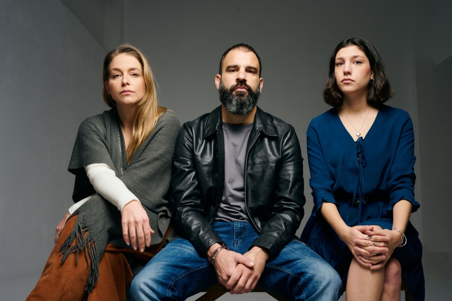 &laquo;&Tau;&alpha; &kappa;&omicron;&rho;ί&tau;&sigma;&iota;&alpha; &delta;&epsilon;&nu; &pi;&rho;έ&pi;&epsilon;&iota; &nu;&alpha; &pi;&alpha;ί&zeta;&omicron;&upsilon;&nu; &pi;&omicron;&delta;ό&sigma;&phi;&alpha;&iota;&rho;&omicron;&raquo;  &tau;&eta;&sigmaf; &beta;&rho;&alpha;&beta;&epsilon;&upsilon;&mu;έ&nu;&eta;&sigmaf; &Mu;ά&rho;&tau;&alpha; &Mu;&pi;&omicron;&upsilon;&tau;&sigma;ά&kappa;&alpha;