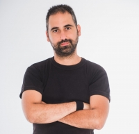 &Sigma;&upsilon;&nu;έ&nu;&tau;&epsilon;&upsilon;&xi;&eta; &tau;&omicron;&upsilon; &Theta;&alpha;&nu;ά&sigma;&eta; &Lambda;&iota;&omicron;ύ&nu;&eta; &sigma;&tau;&omicron; &theta;&epsilon;&alpha;&tau;&rho;&omicron;.gr.