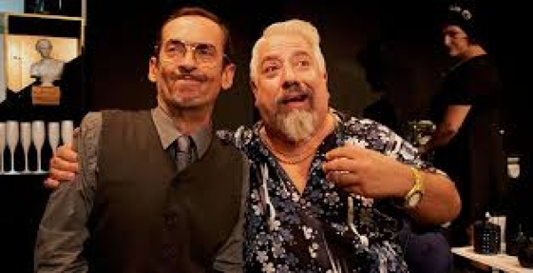 &Epsilon;ί&delta;&alpha;&mu;&epsilon; &tau;&eta;&nu; &pi;&alpha;&rho;ά&sigma;&tau;&alpha;&sigma;&eta; &laquo;&Tau;&omicron; &pi;&eta;&rho;&omicron;ύ&nu;&iota;&raquo; &sigma;&tau;&omicron; &theta;έ&alpha;&tau;&rho;&omicron; Vault.