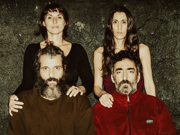 &Theta;&Epsilon;&Alpha;&Tau;&Rho;&Omicron; &Sigma;&Tau;&Alpha;&Theta;&Mu;&Omicron;&Sigma; | &Omicron;&theta;έ&lambda;&lambda;&omicron;&sigmaf; / &Pi;&omicron;&rho;&nu;&omicron;&gamma;&rho;&alpha;&phi;ί&alpha; &tau;&omicron;&upsilon; &Gamma;&iota;ά&nu;&nu;&eta; &Lambda;&epsilon;&omicron;&nu;&tau;ά&rho;&eta; | &alpha;&pi;ό 15 &Iota;&alpha;&nu;&omicron;&upsilon;&alpha;&rho;ί&omicron;&upsilon;