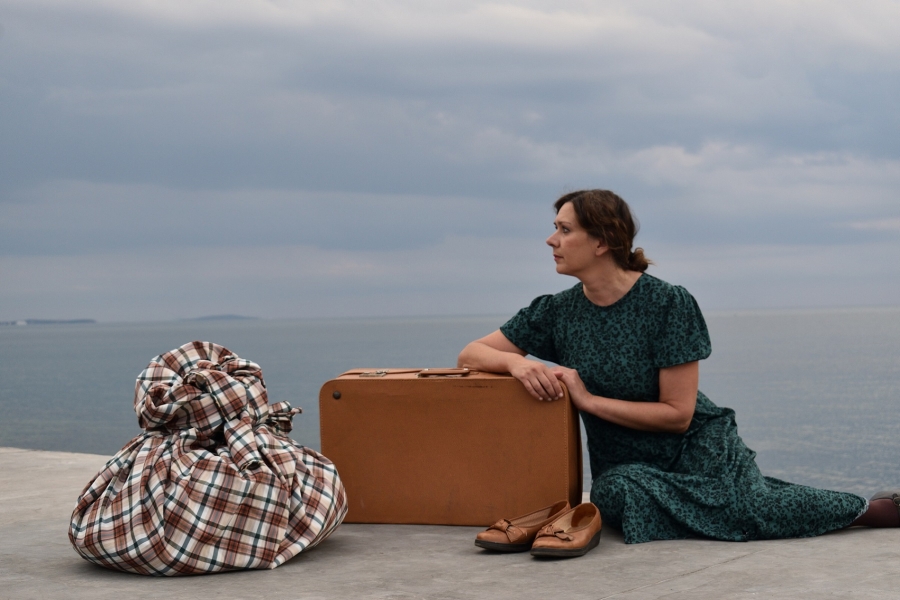 &Eta; &omicron;&mu;ά&delta;&alpha; PLAN Bee &pi;&alpha;&rho;&omicron;&upsilon;&sigma;&iota;ά&zeta;&epsilon;&iota; &tau;&eta;&nu; &pi;&alpha;&rho;ά&sigma;&tau;&alpha;&sigma;&eta;  &Tau;&omicron; &Tau;&alpha;&xi;ί&delta;&iota; &tau;&eta;&sigmaf; &Kappa;&lambda;&epsilon;&omicron;&nu;ί&kappa;&eta;&sigmaf;