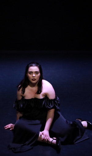 Συνέντευξη με τη Μάρθα-Μαρία Βαϊοπούλου με αφορή την παράσταση WOLVES / ΑΥΤΟ ΤΟ ΠΑΙΔΙ των Χρήστου Θεοδωρίδη και Ξένιας Θεμελή που ανεβαίνει στο θέατρο ΠΛΥΦΑ