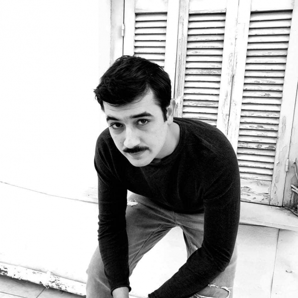 &Sigma;&upsilon;&nu;έ&nu;&tau;&epsilon;&upsilon;&xi;&eta; &tau;&omicron;&upsilon; &Pi;&omicron;&lambda;ύ&kappa;&alpha;&rho;&pi;&omicron;&upsilon; &Mu;ό&sigma;&chi;&omicron;&upsilon; &mu;&epsilon; &alpha;&phi;&omicron;&rho;&mu;ή &tau;&eta;&nu;  &pi;&alpha;&rho;ά&sigma;&tau;&alpha;&sigma;&eta; &Kappa;ά&zeta;&iota;&mu;&iota;&rho; &kappa;&alpha;&iota; &Kappa;&alpha;&rho;&omicron;&lambda;ί&nu;&alpha; &tau;&omicron;&upsilon; Έ&nu;&tau;&epsilon;&nu; &Phi;&omicron;&nu; &Chi;ό&rho;&beta;&alpha;&tau; &sigma;&tau;&omicron; &theta;έ&alpha;&tau;&rho;&omicron; &Beta;&alpha;&phi;&epsilon;ί&omicron;.