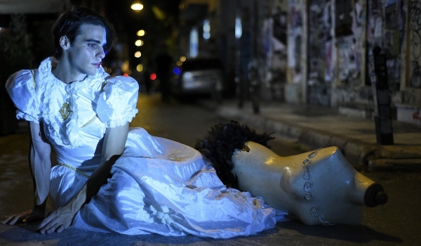 &Epsilon;ί&delta;&alpha;&mu;&epsilon; &tau;&omicron; &laquo;&Zeta;&alpha;&kappa; / Zackie Oh! A Queen Story&raquo;, &tau;&omicron;&upsilon; &Alpha;&nu;&delta;&rho;έ&alpha; &Zeta;&alpha;&phi;&epsilon;ί&rho;&eta; &sigma;&tau;&omicron; &Theta;έ&alpha;&tau;&rho;&omicron; 2510.