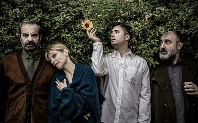 &laquo;&Kappa;&alpha;&mu;έ&nu;&alpha; &lambda;&omicron;&upsilon;&lambda;&omicron;ύ&delta;&iota;&alpha; &sigma;&tau;&omicron; &pi;&alpha;&rho;&tau;έ&rho;&iota;&raquo; &tau;&omicron;&upsilon; Ugo Betti &sigma;&tau;&omicron; &theta;έ&alpha;&tau;&rho;&omicron; &Alpha;&lambda;&kappa;&mu;ή&nu;&eta;.